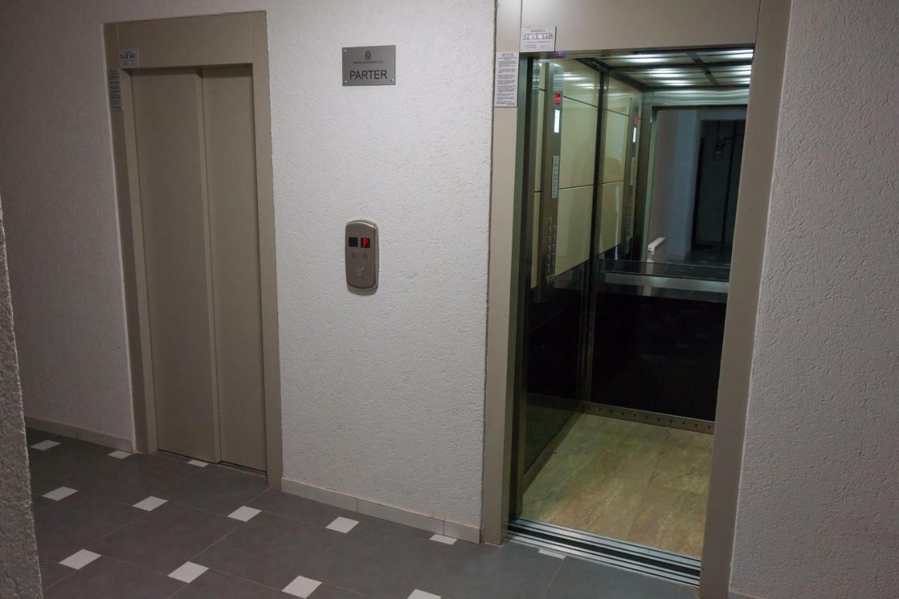 Gold Class Apartment Ams 63 クルージュ＝ナポカ エクステリア 写真