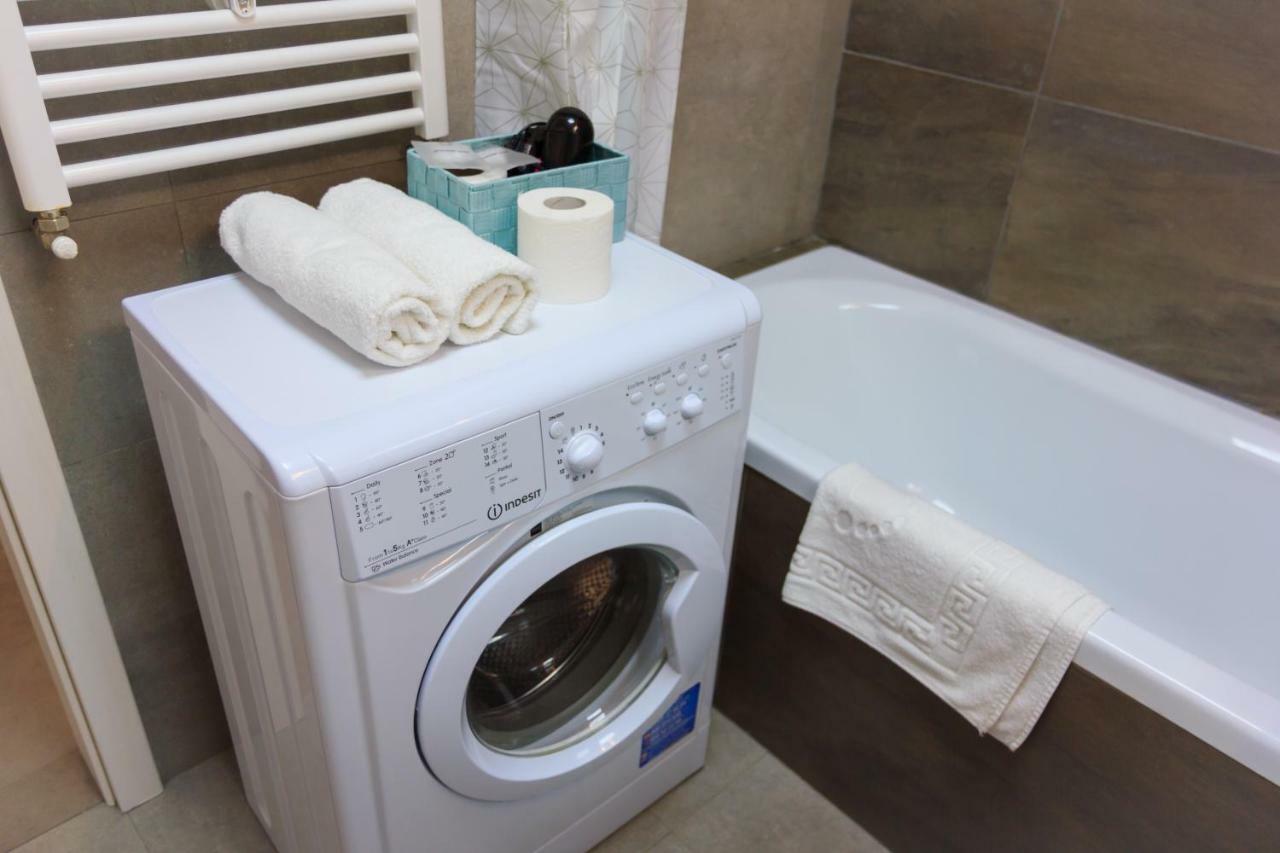 Gold Class Apartment Ams 63 クルージュ＝ナポカ エクステリア 写真